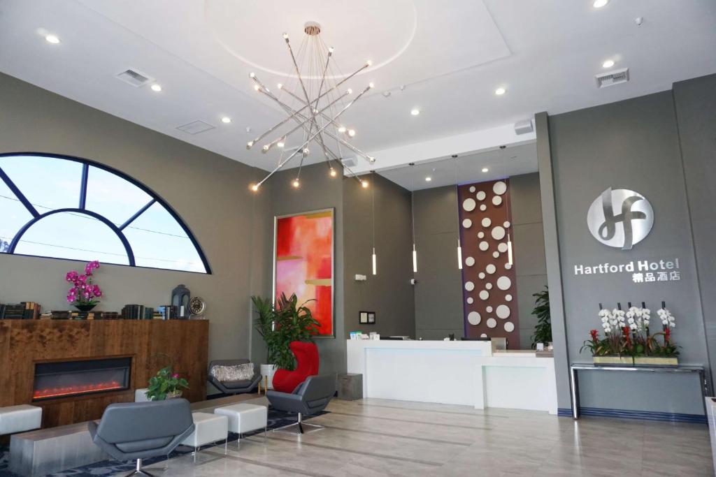 Hartford Hotel Best Western Signature Collection Review
