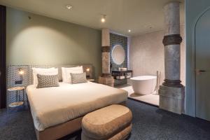 Heavens Hotel - Hotel Overview