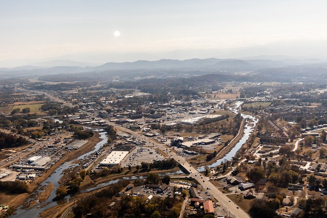 Helicopter Ride in Smoky Mountain Pigeon Forge Strip Tour
