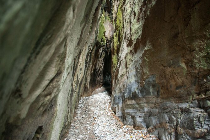 Hike the Gorgeous Gorge - Explore the Ridomo Gorge