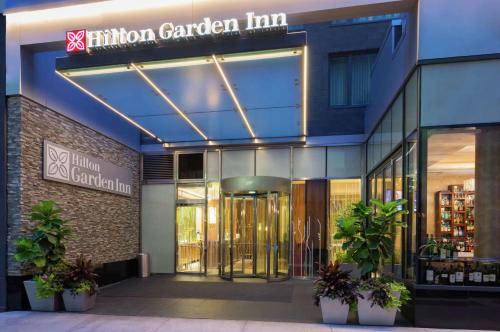 Hilton Garden Inn New York Central Park South-Midtown West - Hotel Overview