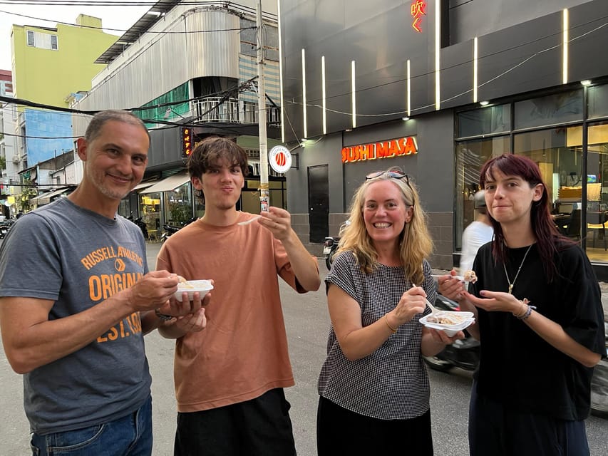 Ho Chi Minh: Day Sightseeing and Local Tasting on Scooter - Activity Highlights