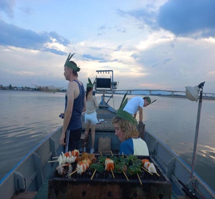 Hoi An: Sunset BBQ Fishing Tour With Locals by Boat Cruise - Experience Highlights