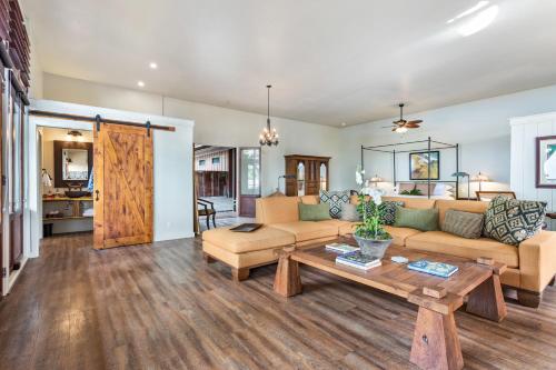 Holualoa Inn - Property Overview