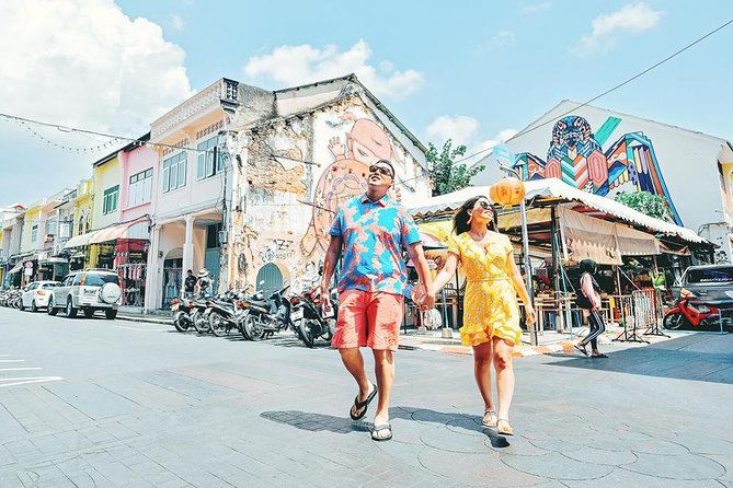 Honeymoon With Photographer Service in Phuket