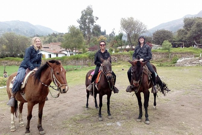 HORSE RIDING – Panoramic Mountain View in Private – CORDILLERA BLANCA