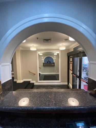 Hotel 31 Extended Stay - Hotel Location and Nearby Attractions