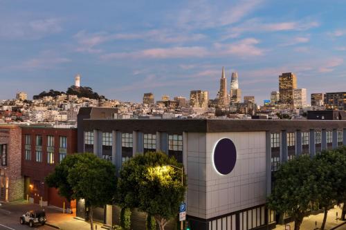 Hotel Caza Fishermans Wharf - Hotel Overview