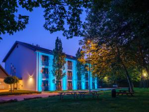 Hotel De Schildkamp - Location and Accessibility