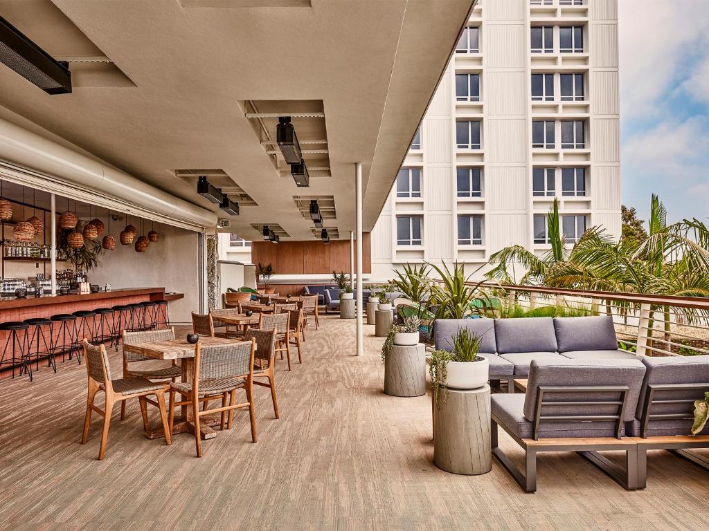 Hotel June West LA, a Member of Design Hotels Review