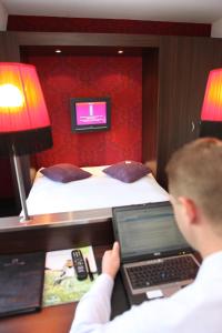 Hotel Mijdrecht Marickenland - Hotel Overview