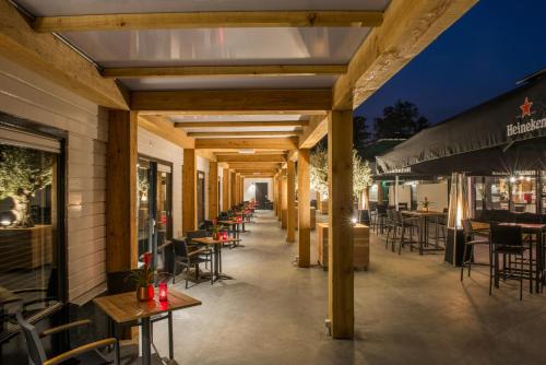 Hotel-Restaurant Unicum Elzenhagen - Overview