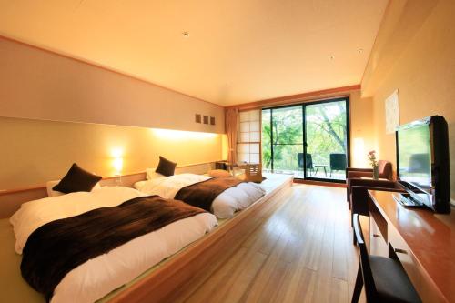 Hotel Shikisai - Location and Accessibility