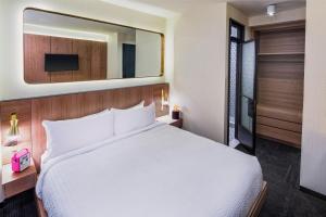 Hotel Shocard Broadway, Times Square - Location and Surroundings