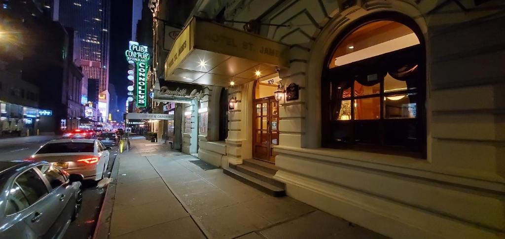 Hotel St. James Review