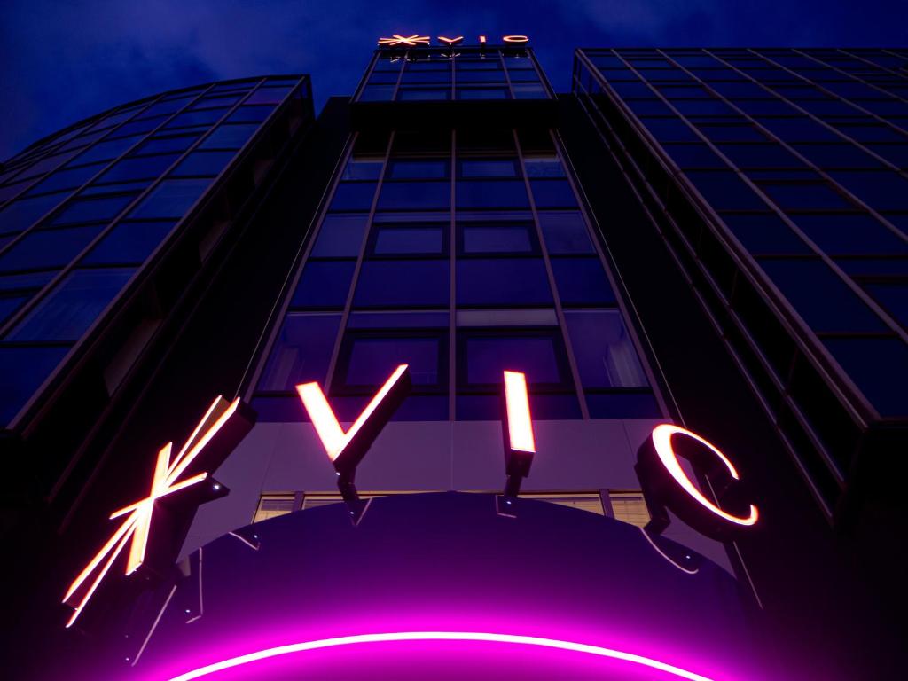 Hotel VIC Review