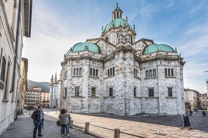 How: 2-Hour Private Walking Tour