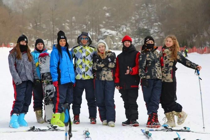 Huaibei Ski Resort and Mutianyu Great Wall Private Day Tour