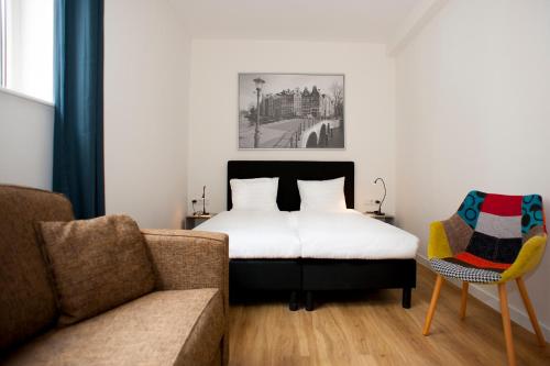 I Hotel - Hotel Overview