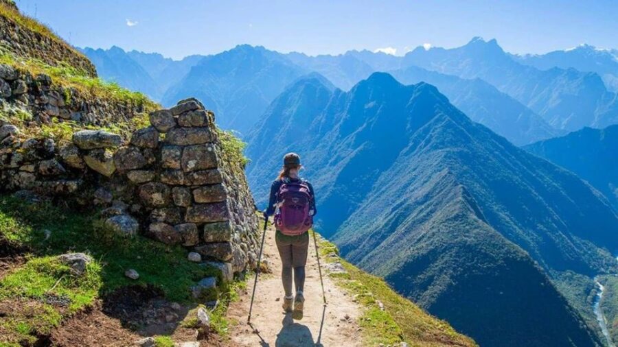 Inca Trail Tour – 2 Day || Group Tour