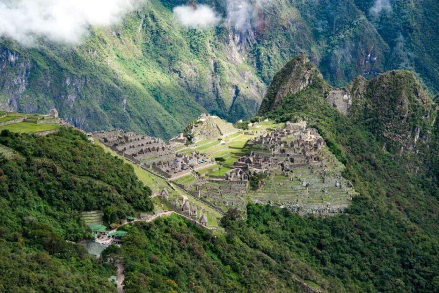 Inca Trail Tour – 2 Days || Group Tour