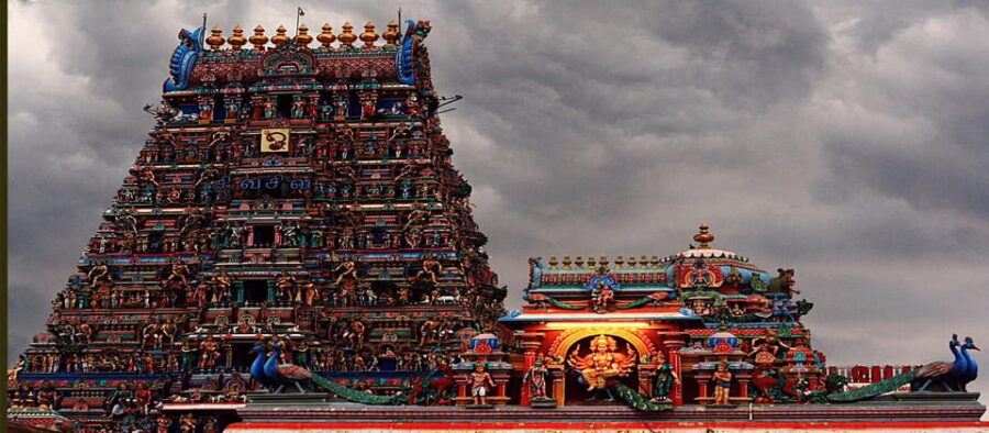 India by Car & Driver: 14 Days Tour of Classic South India !