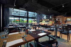 Inntel Hotels Amsterdam Landmark - Hotel Overview and Location