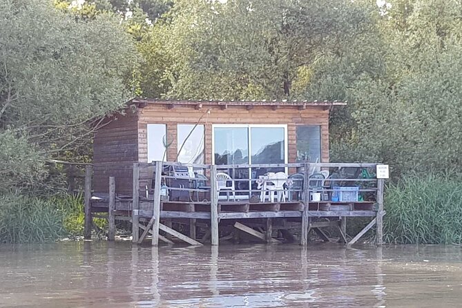 Intimate Cruise and Tasting With the Last Professional Bdx Fisherman