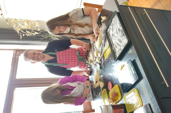 Irish Baking Class - Grannys Apple Cake & Scones, Traditional Recipes