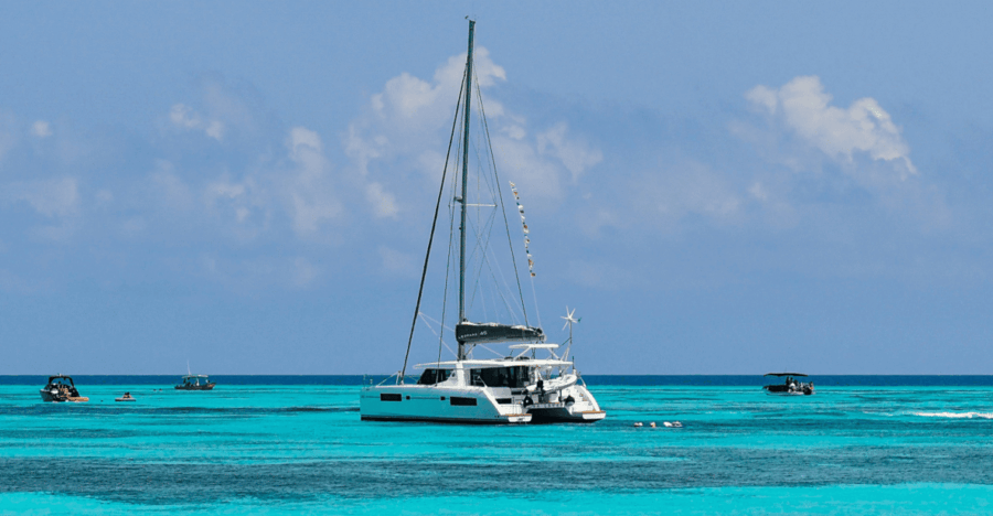Isla Mujeres: Premium All Inclusive Catamaran Yatch
