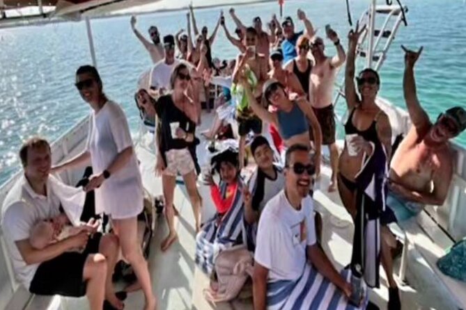 Islamorada: Whale Harbor Sandbar With Swimming - Participant Age and Group Size