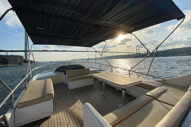 Istanbul Bosphorus Sunset Cruise on a Luxurious Yacht - Tour Overview