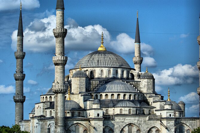 Istanbul Sites: Peel Back the Layers of Turkish History a Self-Guided Audio Tour