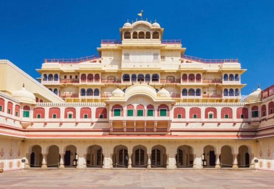 Jaipur: Private Full Day City Tour of Jaipur by Car