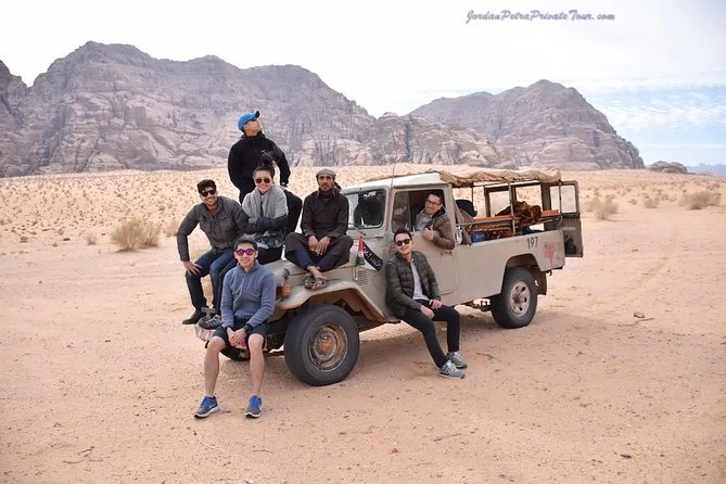 Jeep Tour in Wadi Rum With Professional Guide (Full Day) - Tour Overview
