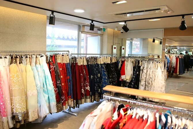 Jeonju Hanok Village Hanbok Rental Experience via Hanboknam 내국인불가