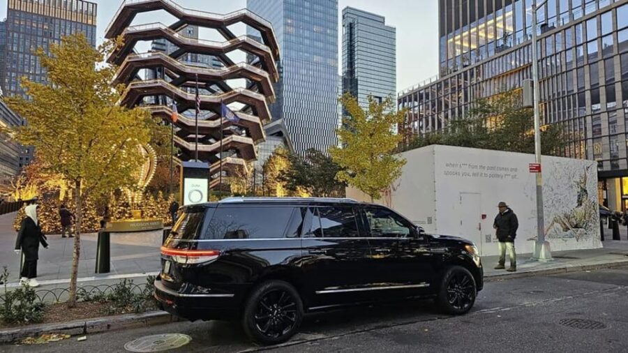 JFK Airport To Manhattan Luxury SUV Transfer
