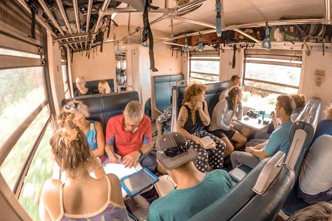 Kandy to Ella Train Ride on (Train No: 1015 Udarata Menike)