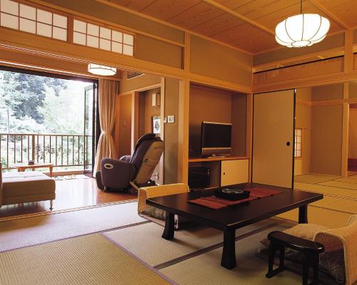Kasuga Hotel - Hotel Overview