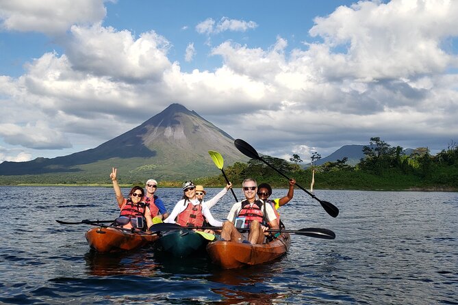 Kayaking on the Lake Arenal *Personalized Experience* - Discovering the Breathtaking Arenal Lake