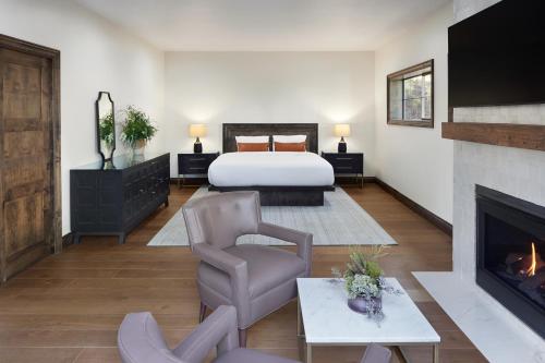 Kenwood Inn & Spa - Hotel Location and Surroundings