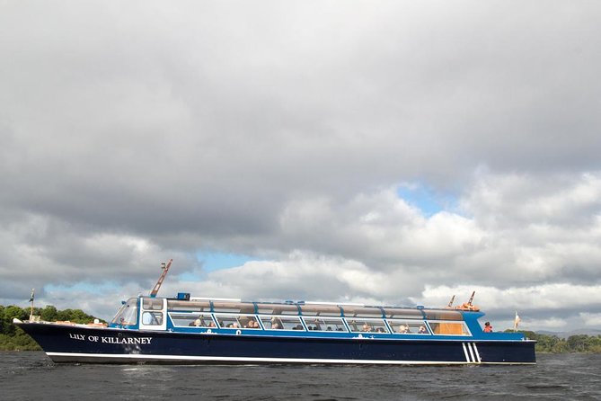 Killarney Jaunting Car & Lily of Killarney Watercoach Tour