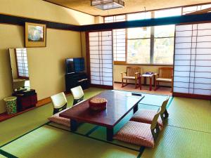 Kirishimaya Ryokan - Ryokan Location and Ratings