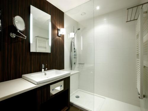 Krasnapolsky Apartments - Property Overview