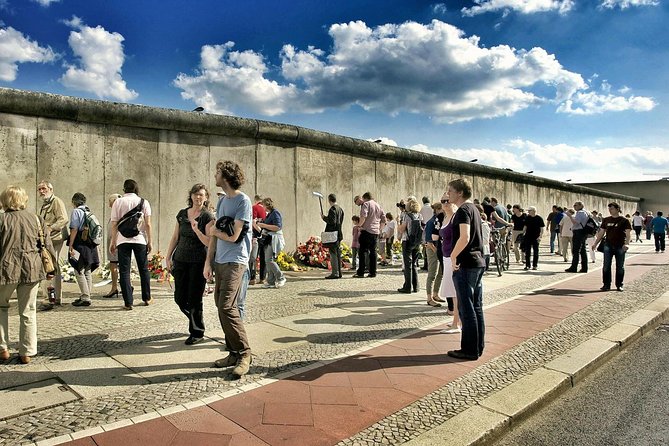 Kreuzberg Private Walking Tour: Immigrants, Artists & Hipsters