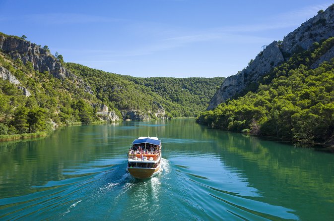 Krka Waterfalls & Historic ŠIbenik - Driver&Guide, Boat Cruise, Lunch Break - Tour Overview