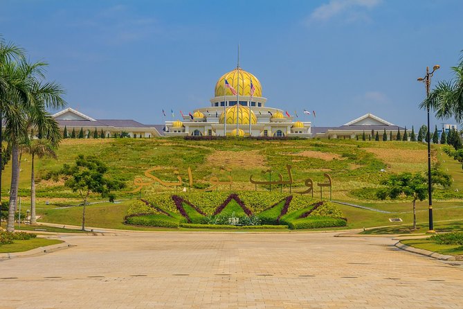 Kuala Lumpur City Highlights Group Tour