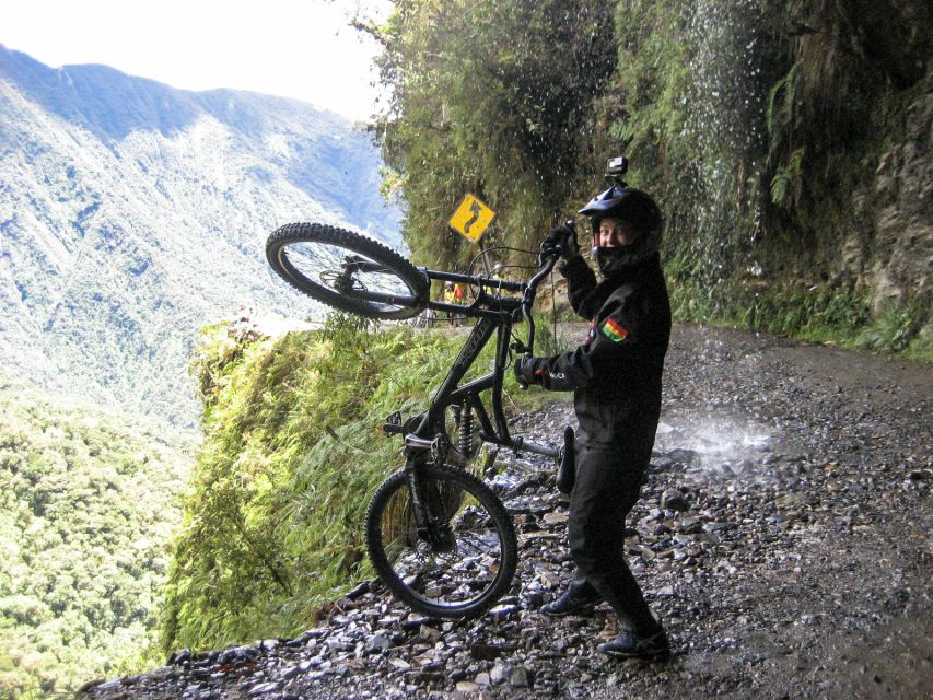 La Paz: 4-Day Death Road by Bike & Salt Flats + San Pedro - Tour Overview and Pricing