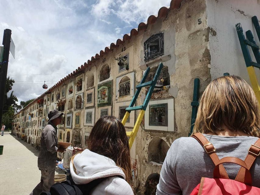 La Paz: Cable Car, Cemetery, Shaman, and El Alto Tour