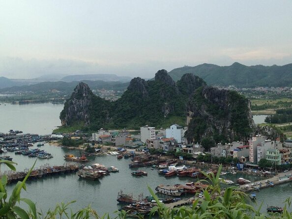 La Regina Classic Cruise, Stunning Bai Tu Long Bay 2 Day 1 Night